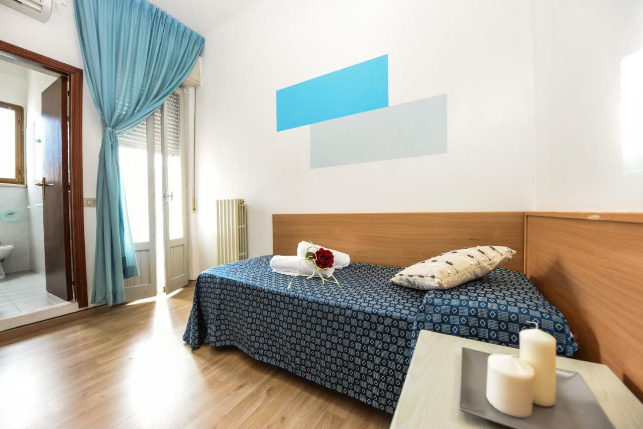 Hotel Miramare Marotta Eksteriør billede